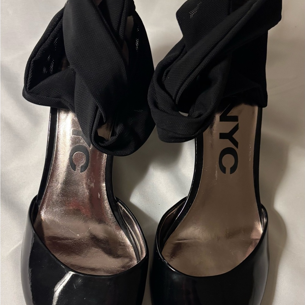 NWT Elegant Ankle Strap Black Women's Wedge Heels - Picture 6 of 6